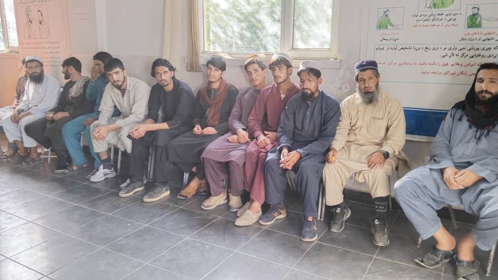 د پاکستان له زندانونو ۱۵ افغانان خوشې شول